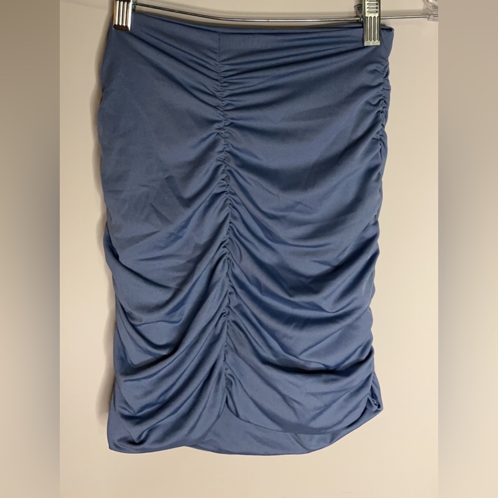 Baby blue, Short skirt